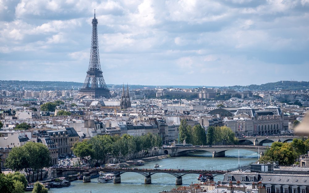 Parigi e la Torre Eiffel