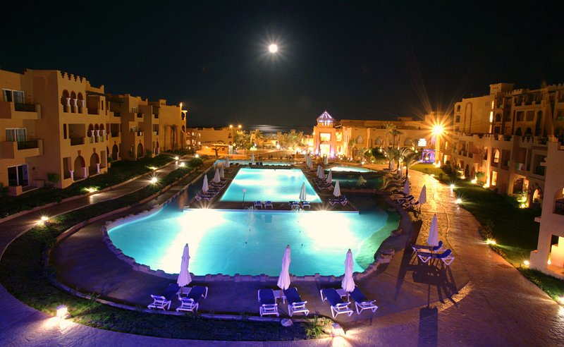 Rehana Royal Beach resort