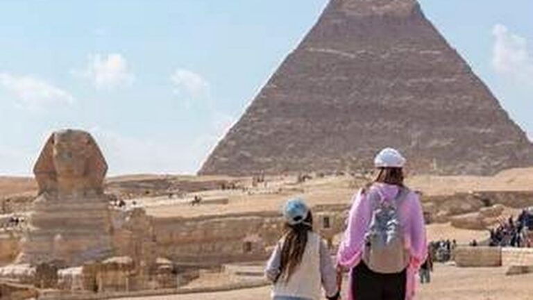Cairo da Hurghada in bus · Piramidi e Museo Egizio